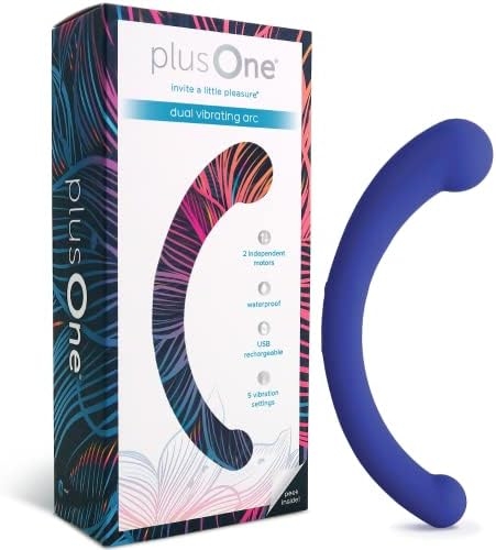 plusOne Dual Vibrating Arc Personal Massager – Made of Body-Safe Silicone, Fully Waterproof, USB Rechargeable – Vibrator for Women with 5 Vibration Settings